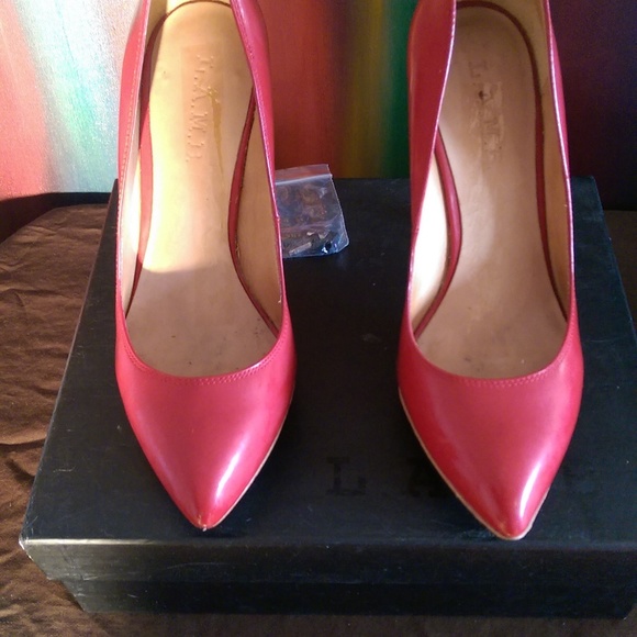 L.A.M.B. Glam Platform Pump - Picture 6 of 7